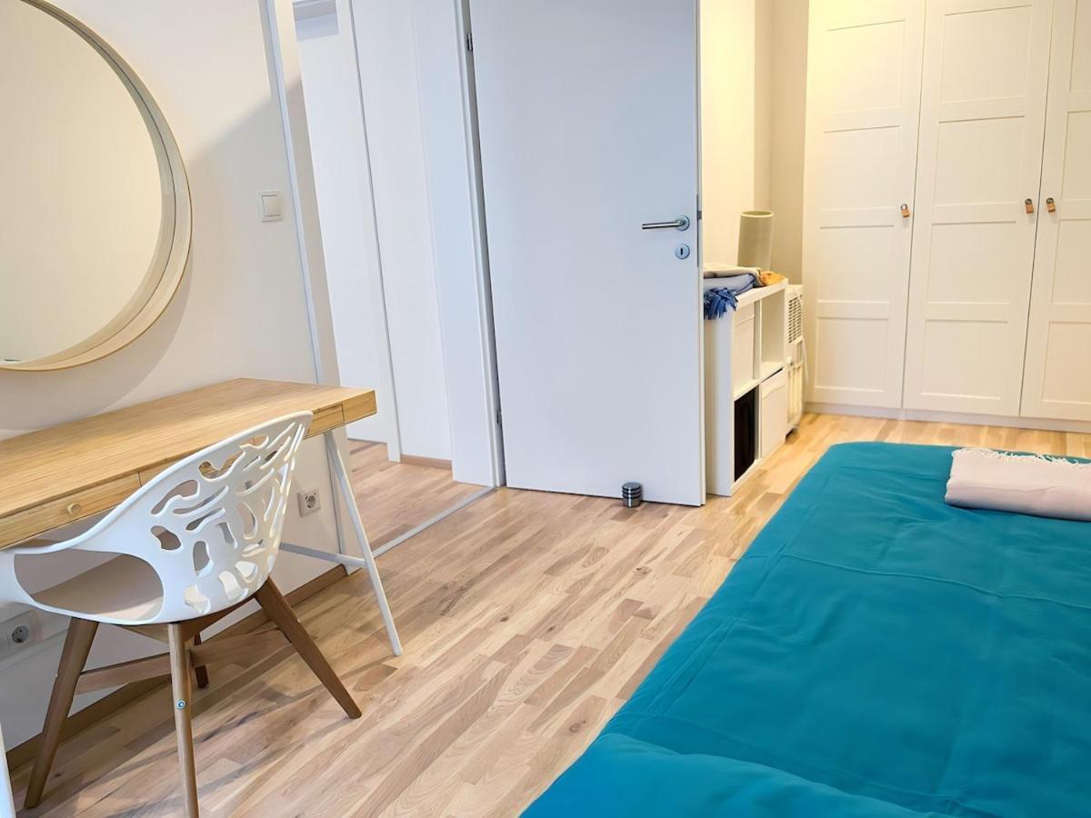 Mit Privatgarten & Salzwasserpool Appartement *